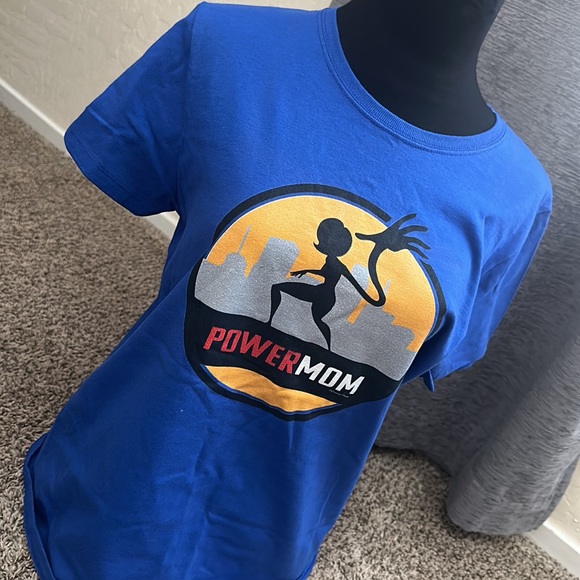 Women’s Incredibles Disney Tee - Power Mom - M - Picture 2 of 5